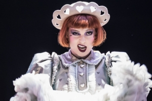 Hannah Dodd – Cabaret