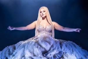 Jess Folley – Burlesque the Musical