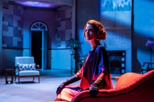 Tamara Harvey – The Constant Wife