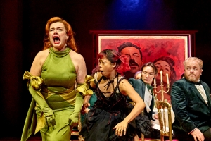 Colin Richmond – The Red Shoes